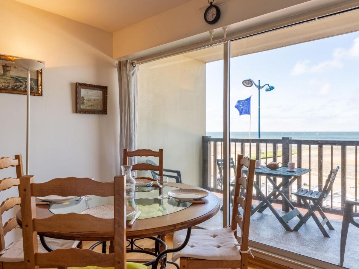 Apartment Brise De Mer Villers-sur-Mer Exteriör bild